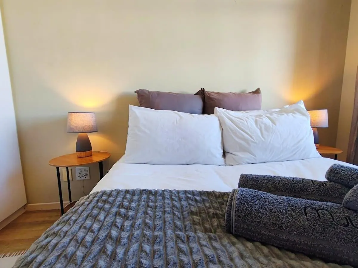 Beach Loft Empire Apartment Muizenberg Sudáfrica